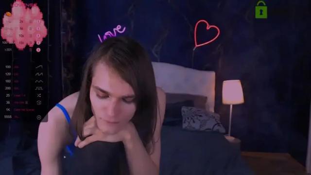 Image 12 of will_snake Stream on Chaturbate on 17 months ago