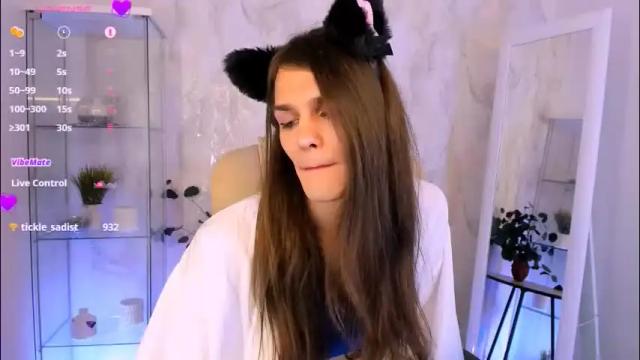 Image 3 of will_snake Stream on Chaturbate on 2 months ago