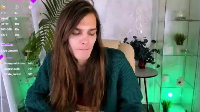 Image 8 of will_snake Stream on Chaturbate on 29 days ago