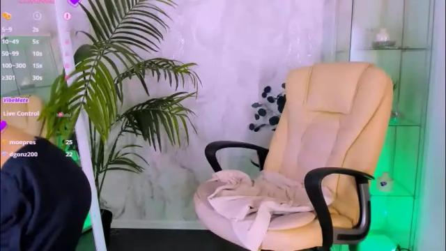 Image 2 of will_snake Stream on Chaturbate on 27 days ago