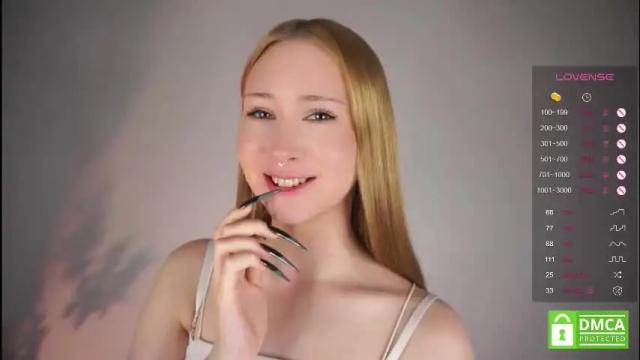 Image 8 of willabelow Stream on Chaturbate on 7 months ago