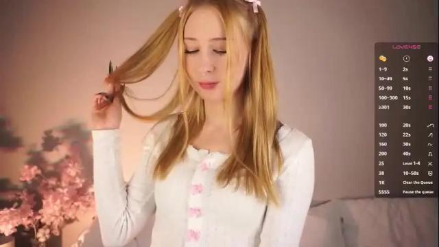 Image 6 of willabelow Stream on Chaturbate on 7 months ago