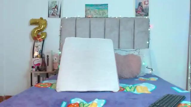 Image 4 of wilson_siara Stream on Chaturbate on 1 month ago