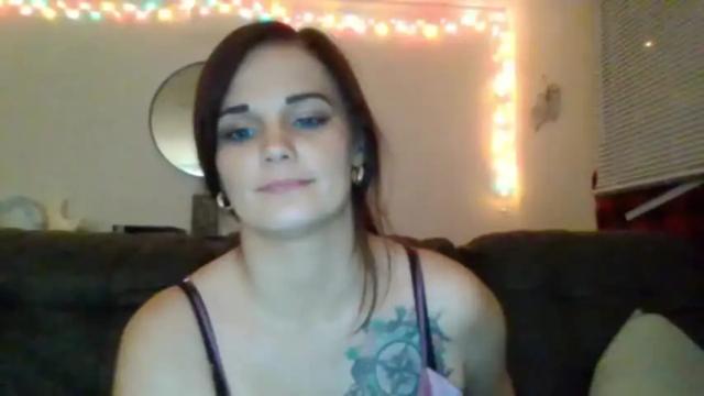 Image 3 of wineguzzler101 Stream on Chaturbate on 15 months ago