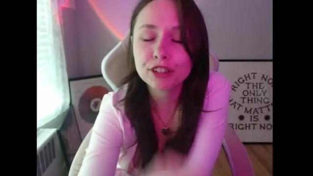 Image 12 of wingardiumleveveosa Stream on Chaturbate on 11 days ago