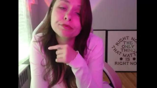Thumbnail 2, wingardiumleveveosa's Stream at Chaturbate, 7 days ago
