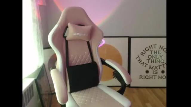 Image 8 of wingardiumleveveosa Stream on Chaturbate on 11 days ago