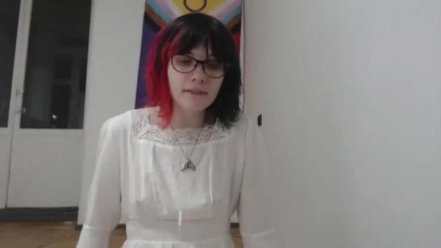 Image 7 of wings_of_kynareth Stream on Chaturbate on 15 months ago