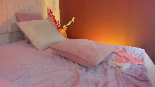 Image 12 of wini_fer Stream on Chaturbate on 1 month ago
