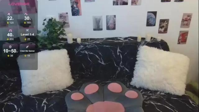 Image 3 of winstyxt Stream on Chaturbate on 1 month ago