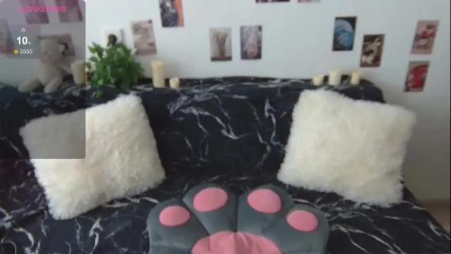 Image 7 of winstyxt Stream on Chaturbate on 23 days ago