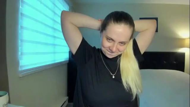 Image 10 of winter_miracle Stream on Chaturbate on 1 month ago