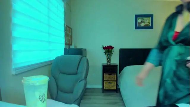 Image 2 of winter_miracle Stream on Chaturbate on 1 month ago