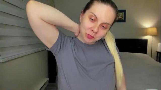 Image 3 of winter_miracle Stream on Chaturbate on 1 month ago