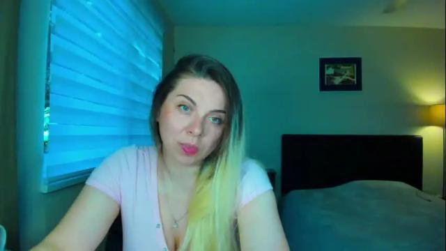 Image 10 of winter_miracle Stream on Chaturbate on 13 days ago