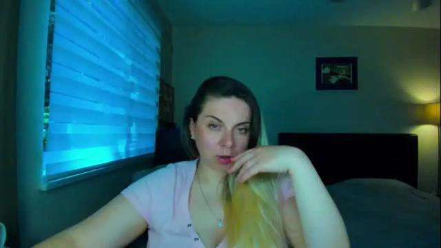 Image 12 of winter_miracle Stream on Chaturbate on 13 days ago