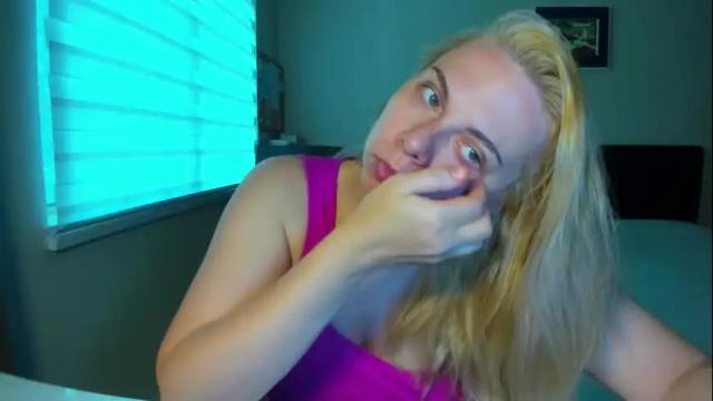 Image 11 of winter_miracle Stream on Chaturbate on 3 months ago