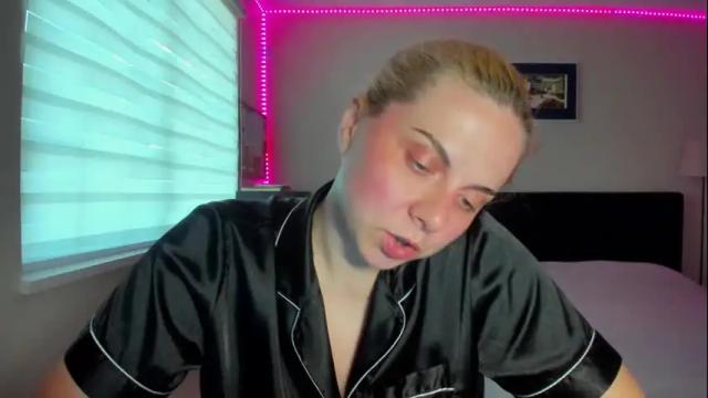 Image 8 of winter_miracle Stream on Chaturbate on 2 months ago