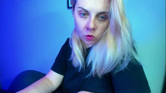 Image 11 of winter_miracle Stream on Chaturbate on 2 months ago