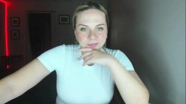 Image 3 of winter_miracle Stream on Chaturbate on 1 month ago