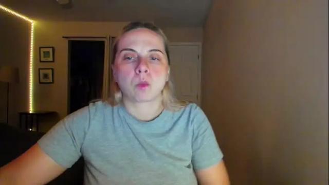 Image 2 of winter_miracle Stream on Chaturbate on 1 month ago