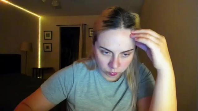 Image 4 of winter_miracle Stream on Chaturbate on 1 month ago