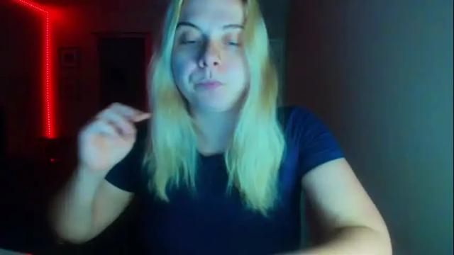 Image 3 of winter_miracle Stream on Chaturbate on 1 month ago