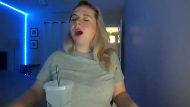 Image 8 of winter_miracle Stream on Chaturbate on 1 month ago