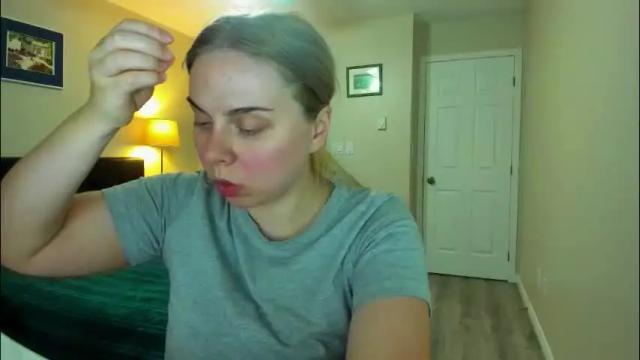 Image 2 of winter_miracle Stream on Chaturbate on 3 days ago