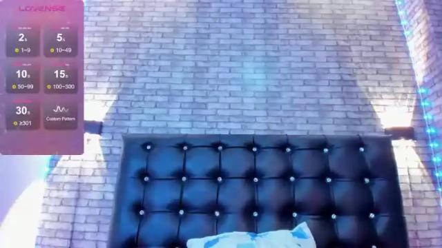 Image 10 of winter_moon18 Stream on Chaturbate on 20 months ago