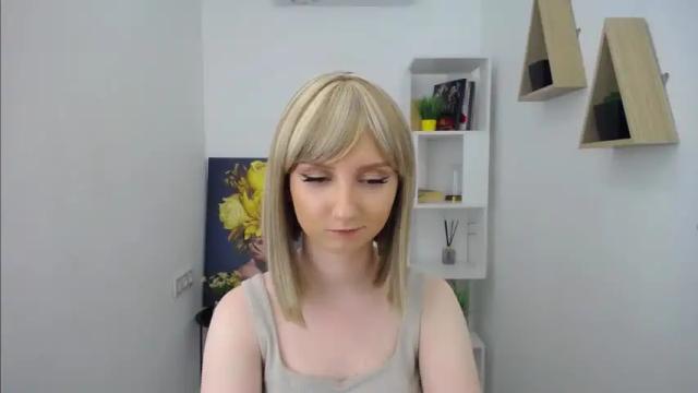Image 7 of winterfairytale1 Stream on Chaturbate on 14 months ago