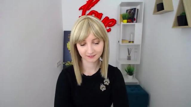 Image 11 of winterfairytale1 Stream on Chaturbate on 14 months ago