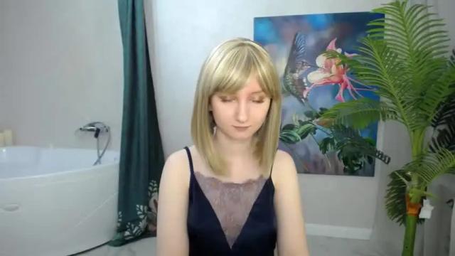 Image 10 of winterfairytale1 Stream on Chaturbate on 13 months ago