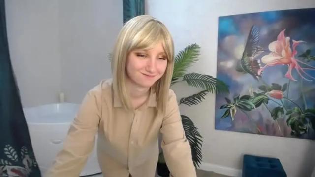 Image 3 of winterfairytale1 Stream on Chaturbate on 12 months ago