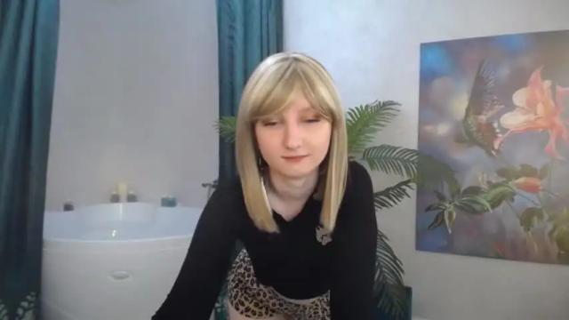 Image 11 of winterfairytale1 Stream on Chaturbate on 12 months ago