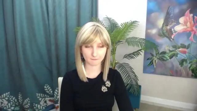 Image 4 of winterfairytale1 Stream on Chaturbate on 12 months ago
