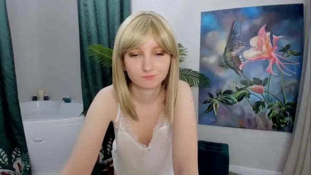 Image 7 of winterfairytale1 Stream on Chaturbate on 12 months ago