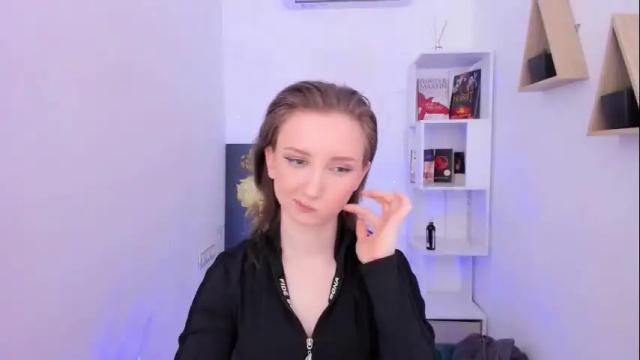 Image 3 of winterfairytale1 Stream on Chaturbate on 2 months ago