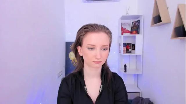 Image 6 of winterfairytale1 Stream on Chaturbate on 2 months ago