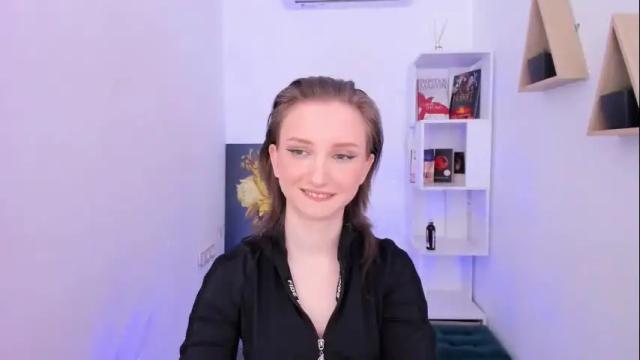 Image 7 of winterfairytale1 Stream on Chaturbate on 2 months ago