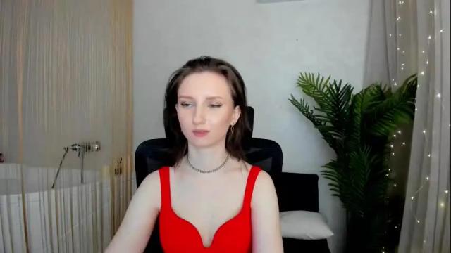 Image 12 of winterfairytale1 Stream on Chaturbate on 2 months ago