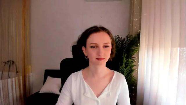 Image 10 of winterfairytale1 Stream on Chaturbate on 1 month ago