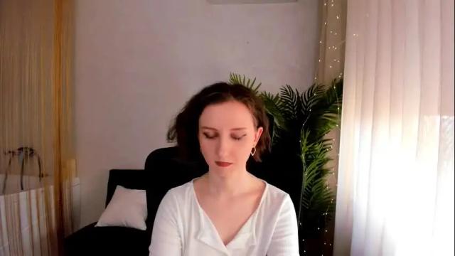 Image 11 of winterfairytale1 Stream on Chaturbate on 1 month ago