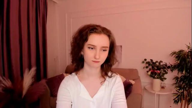Image 10 of winterfairytale1 Stream on Chaturbate on 1 month ago
