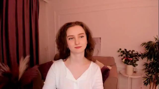 Image 11 of winterfairytale1 Stream on Chaturbate on 1 month ago