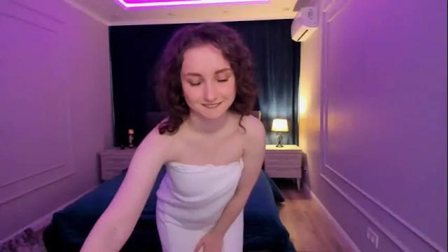 Image 3 of winterfairytale1 Stream on Chaturbate on 1 month ago