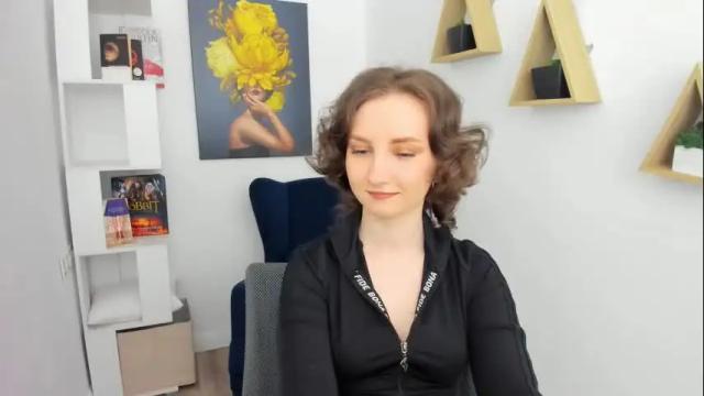 Thumbnail 2, winterfairytale1's Stream at Chaturbate, 1 month ago