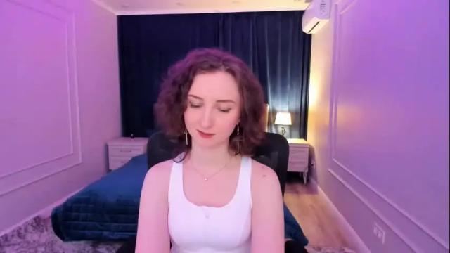 Image 4 of winterfairytale1 Stream on Chaturbate on 1 month ago
