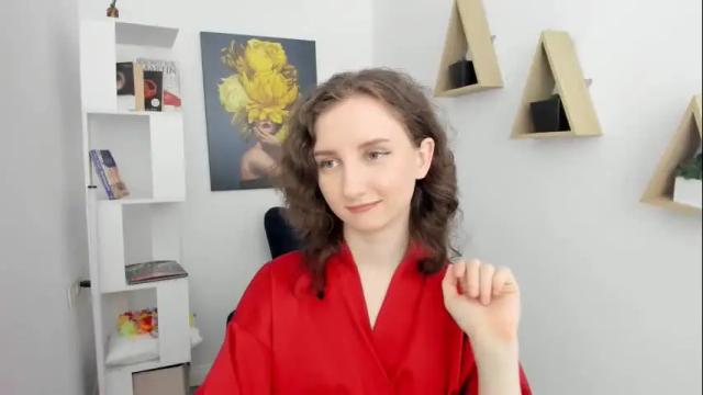 Image 2 of winterfairytale1 Stream on Chaturbate on 29 days ago