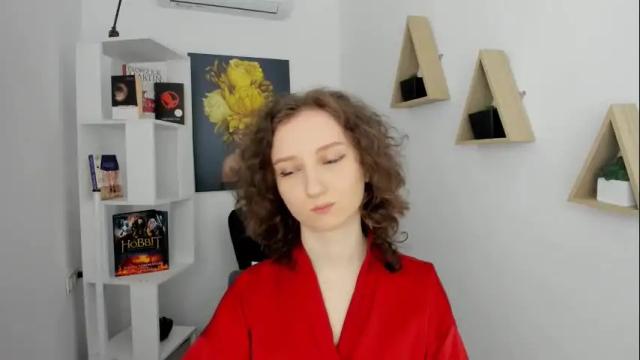 Image 11 of winterfairytale1 Stream on Chaturbate on 17 days ago